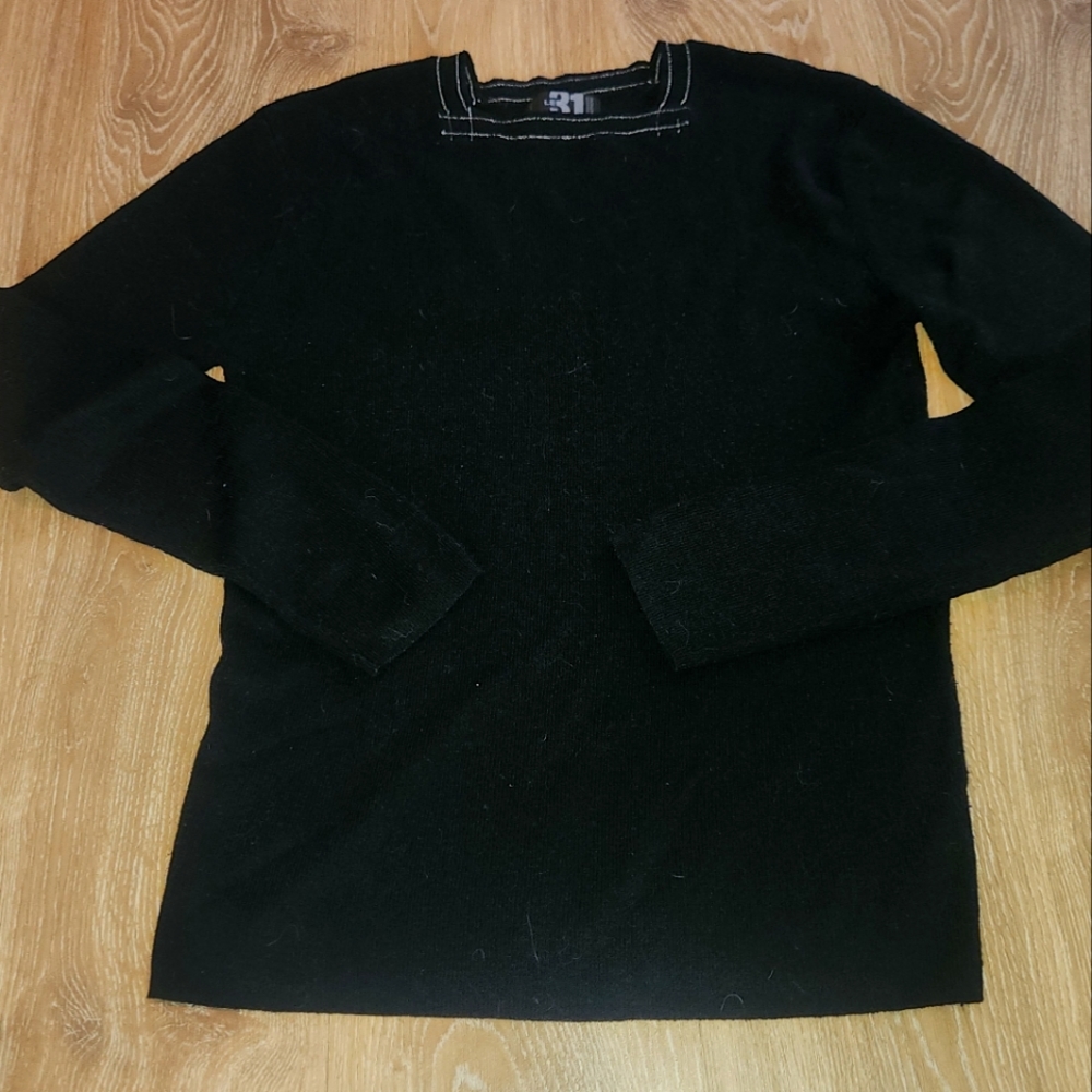 Black long sleeve shirt